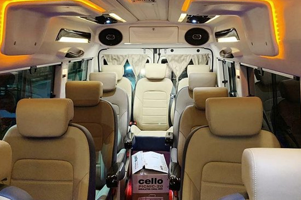 12 Seater Tempo Traveller in Delhi