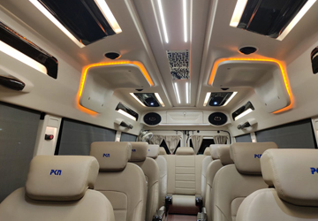 16 Seater Tempo Traveller in Delhi