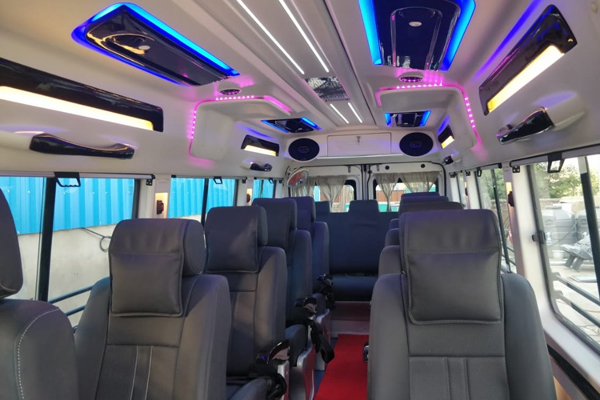 22 Seater Tempo Traveller