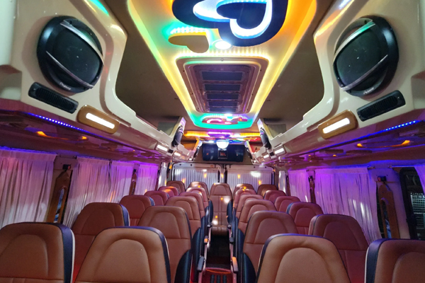 26 Seater Tempo Traveller